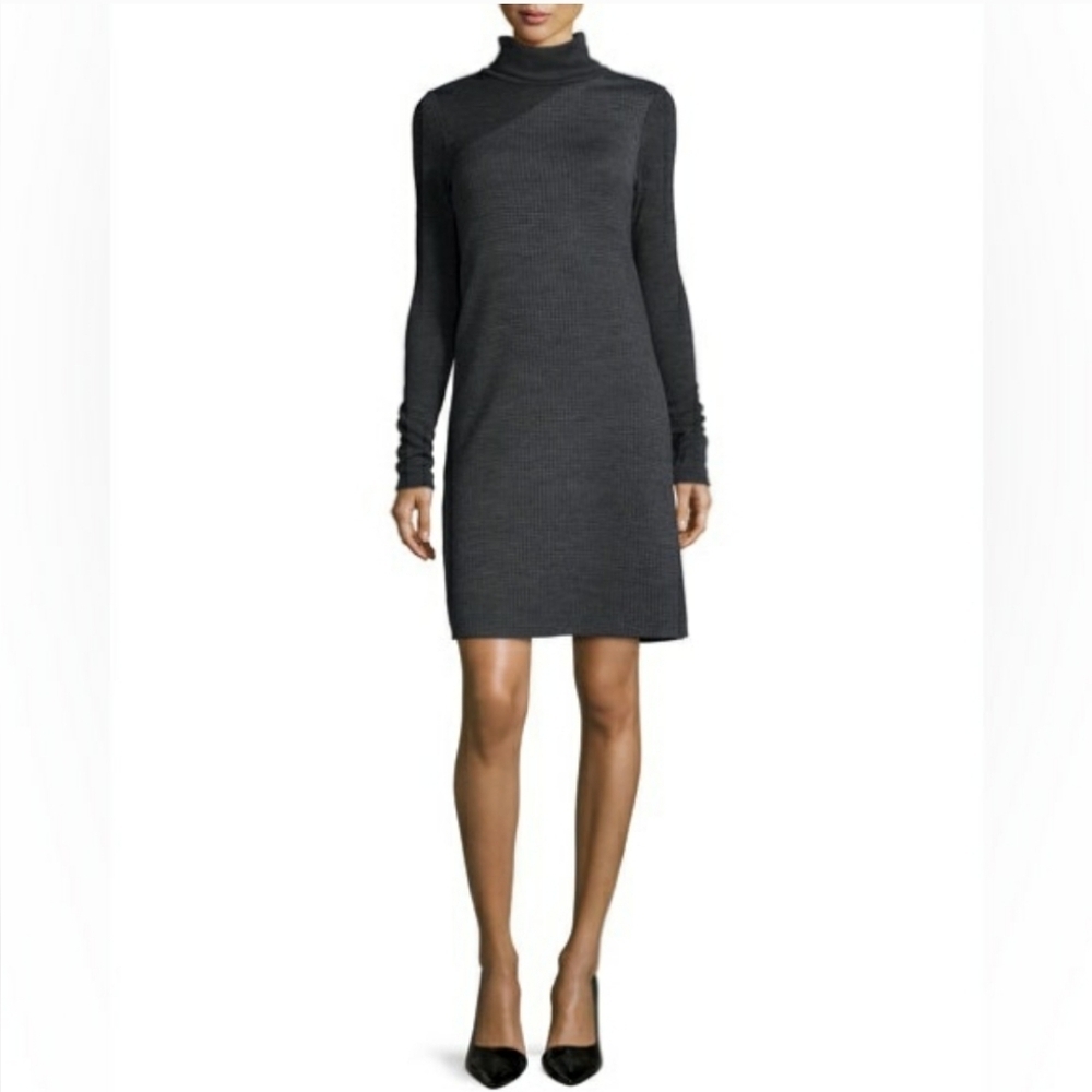 Theory "Tajello Delfina" Houndstooth Turtleneck Long Sleeve Dress. Wool Blend. M